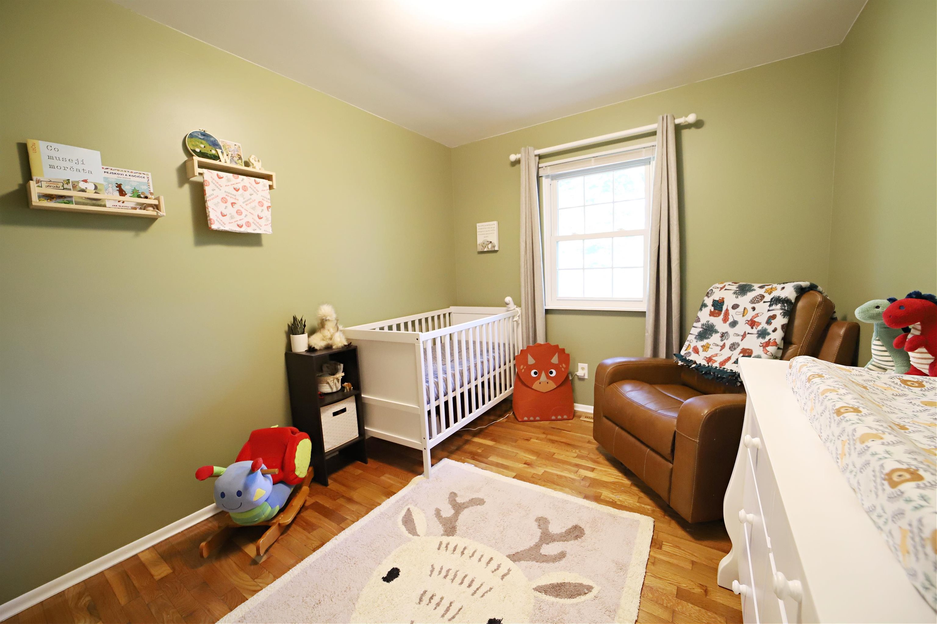 9272 Carpenter Road Flushing, MI 48433 - Photo 20 of 28 50115935-19.JPG