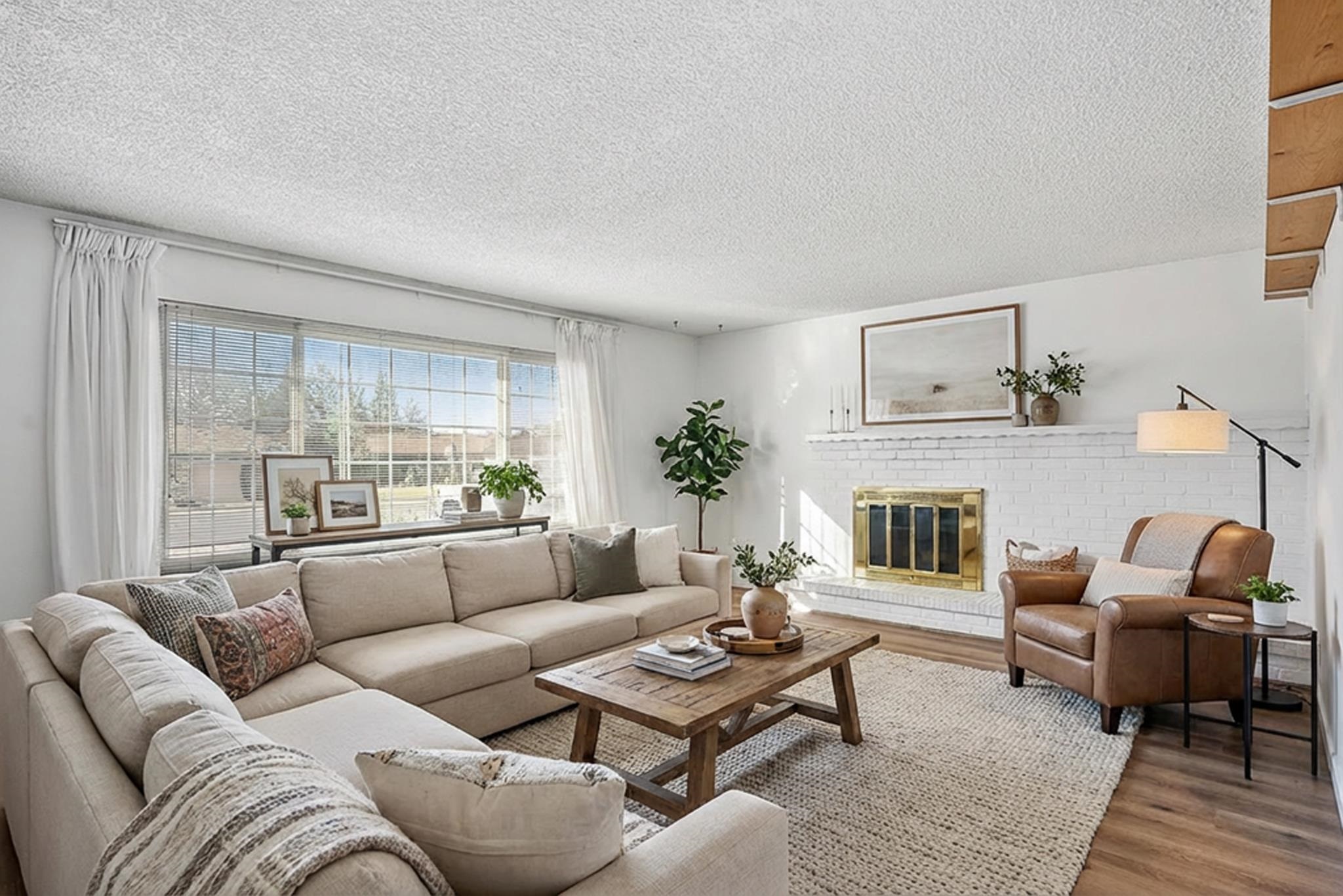 1007 South Mills Avenue Lodi, CA 95242 - Photo 2 of 25