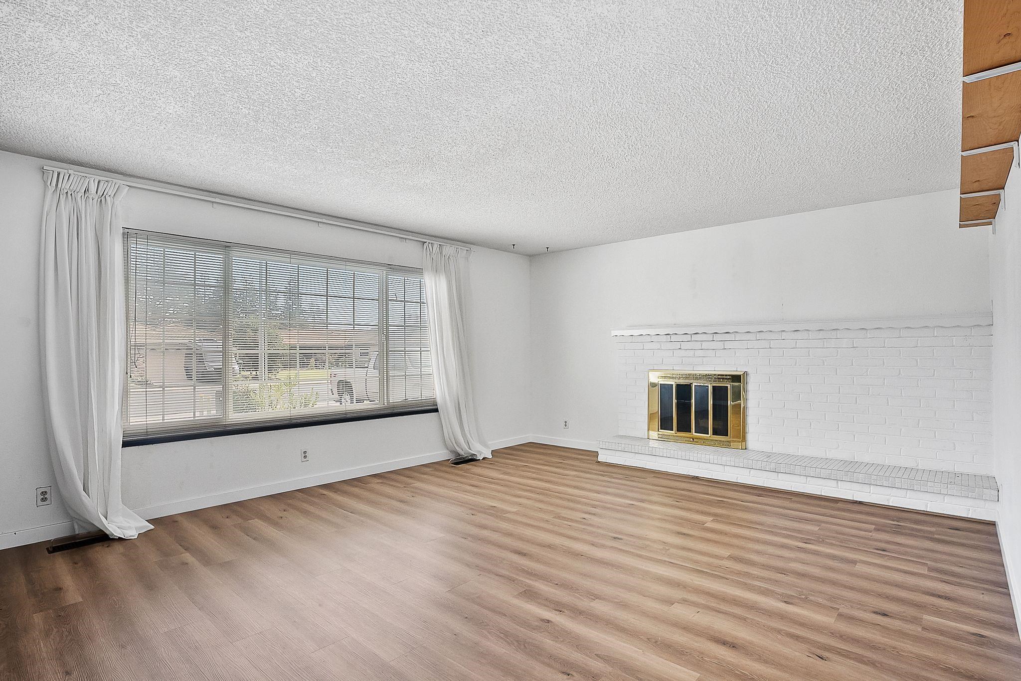 1007 South Mills Avenue Lodi, CA 95242 - Photo 3 of 25