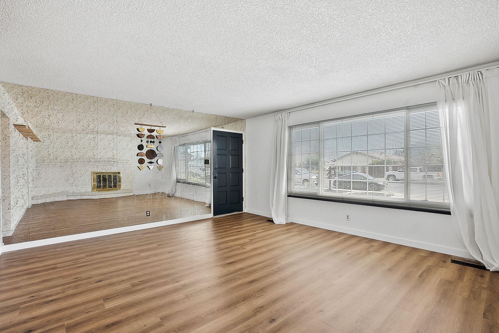 1007 South Mills Avenue Lodi, CA 95242 - Photo 4 of 25