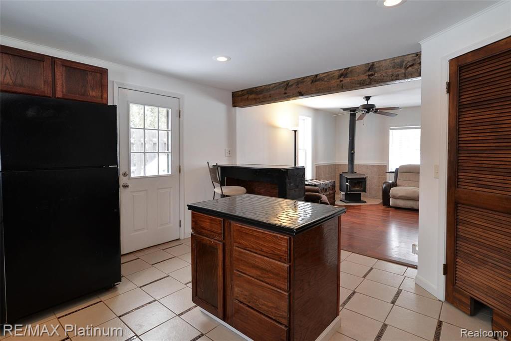 10550 Antcliff Road Fowlerville, MI 48836 - Photo 10 of 31