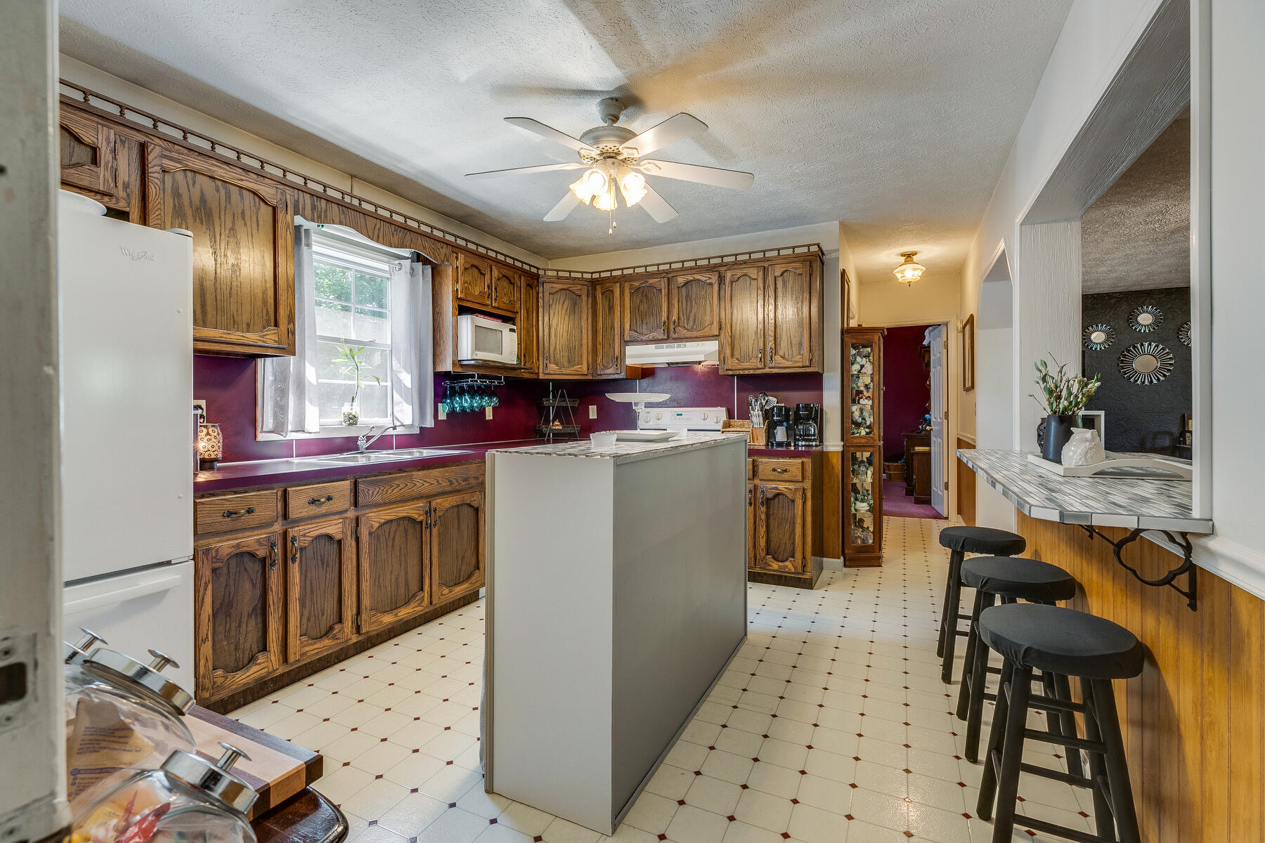 726 Rector Drive Kingsport, TN 37660 - Photo 12 of 38 012
