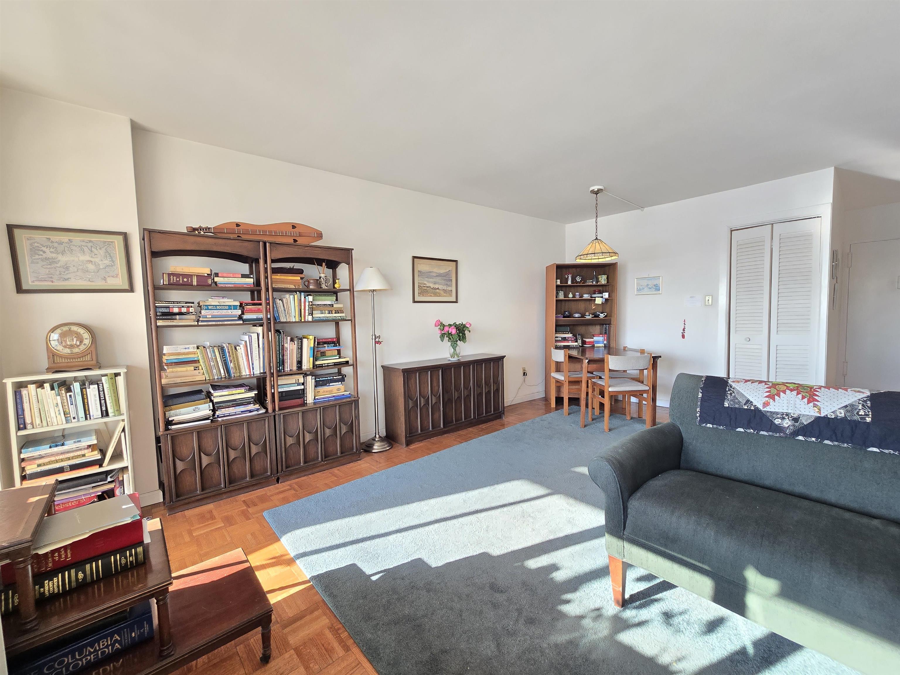380 Mountain Road, Unit 805 Union City, NJ 07087 - Photo 6 of 31