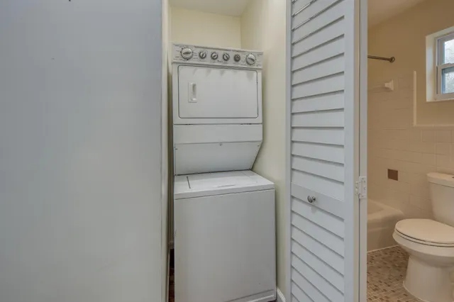 $1,650 | 629 South K Street, Unit 2, Lake Worth Beach, FL 33460