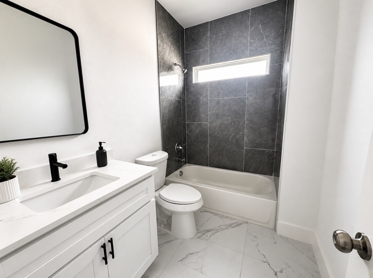 7938 Angus Street Houston, TX 77028 - Photo 14 of 18