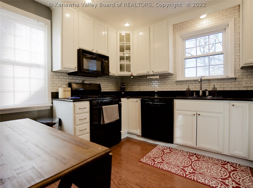 1421 Longridge Road Charleston, WV 25314 - Photo 8 of 30 Gallery Image 8