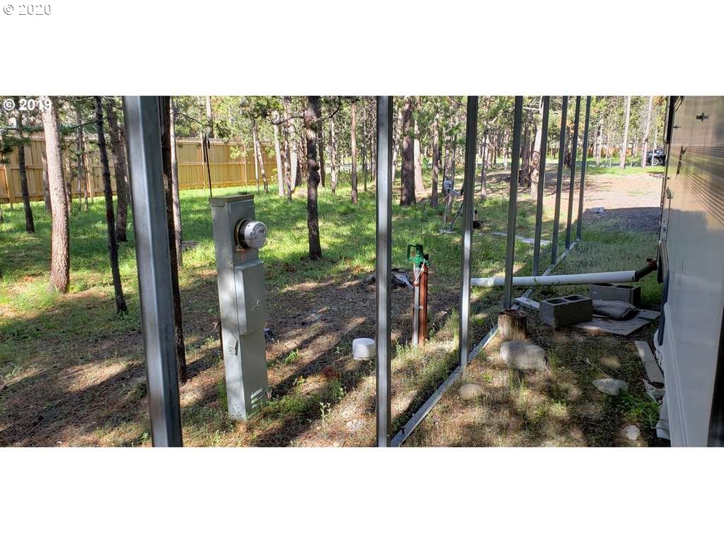 56270 Tree Duck Road Bend, OR 97707 - Photo 10 of 12