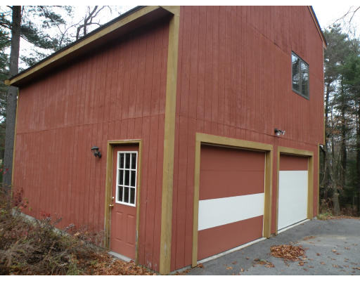 26 A Algonquin Road Canton, MA 02021 - Photo 2 of 17