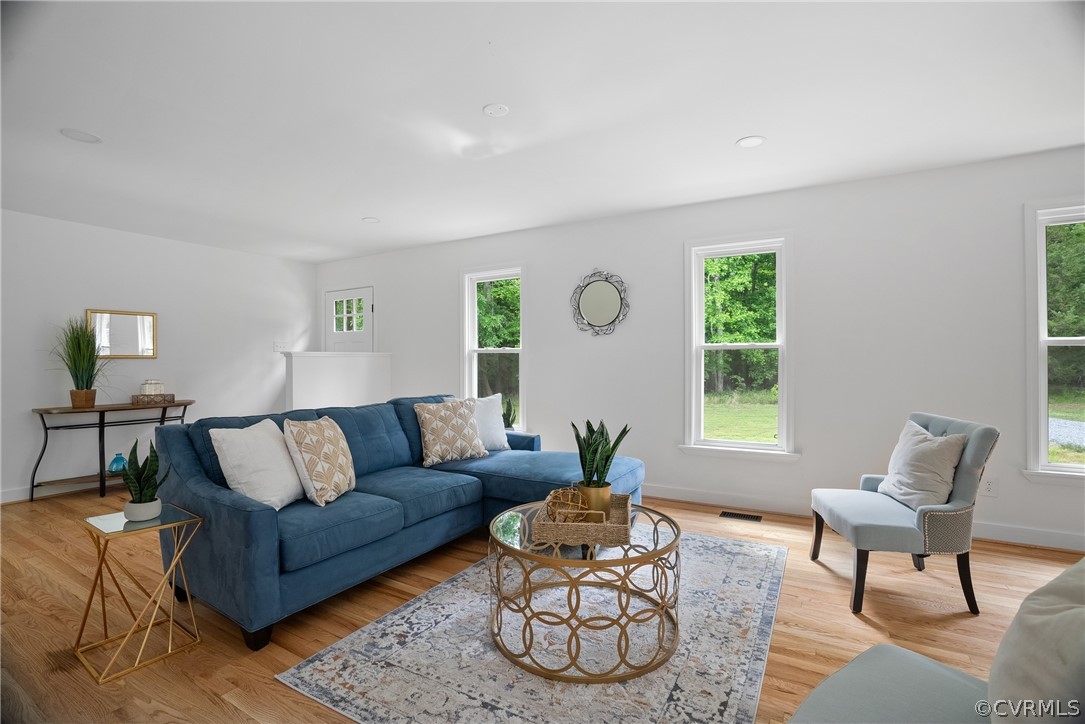 8350 McClellan Road Mechanicsville, VA 23111 - Photo 4 of 40 Gallery Image 4