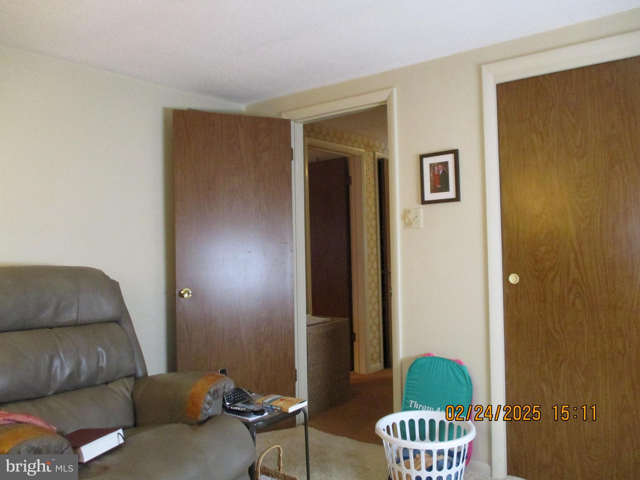 116 Lexington Road York, PA 17402 - Photo 29 of 69 a living room with furniture and a window