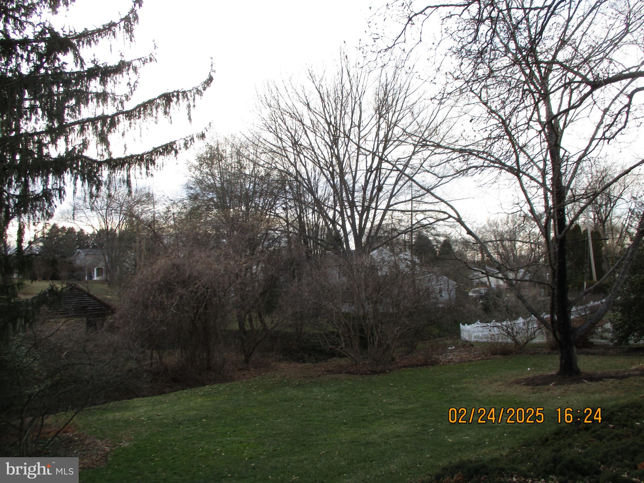 116 Lexington Road York, PA 17402 - Photo 67 of 69 a view of a park that has large trees