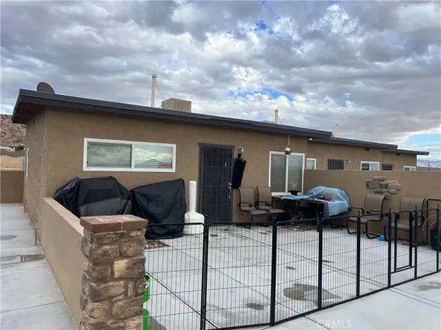 a view of multiple house