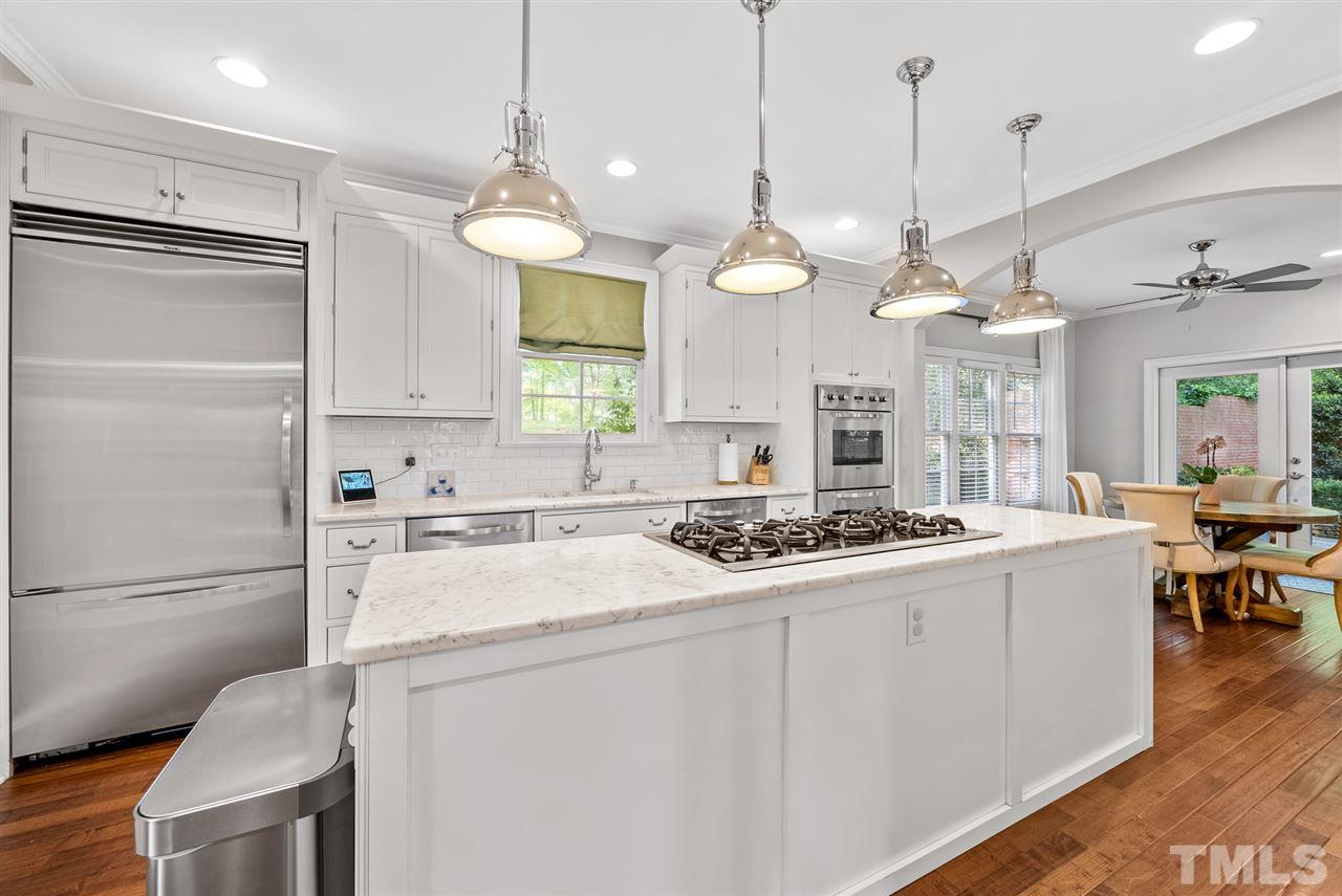 1005 Parker Street Raleigh, NC 27607 - Photo 9 of 30