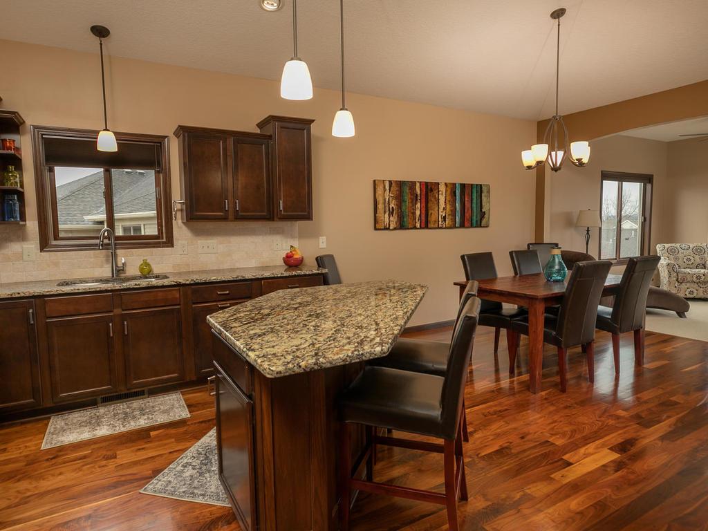 929 Southern Pine Lane Southwest Rochester, MN 55902 - Photo 14 of 38