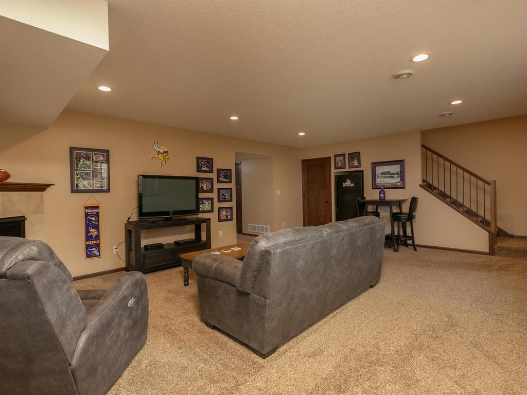 929 Southern Pine Lane Southwest Rochester, MN 55902 - Photo 27 of 38
