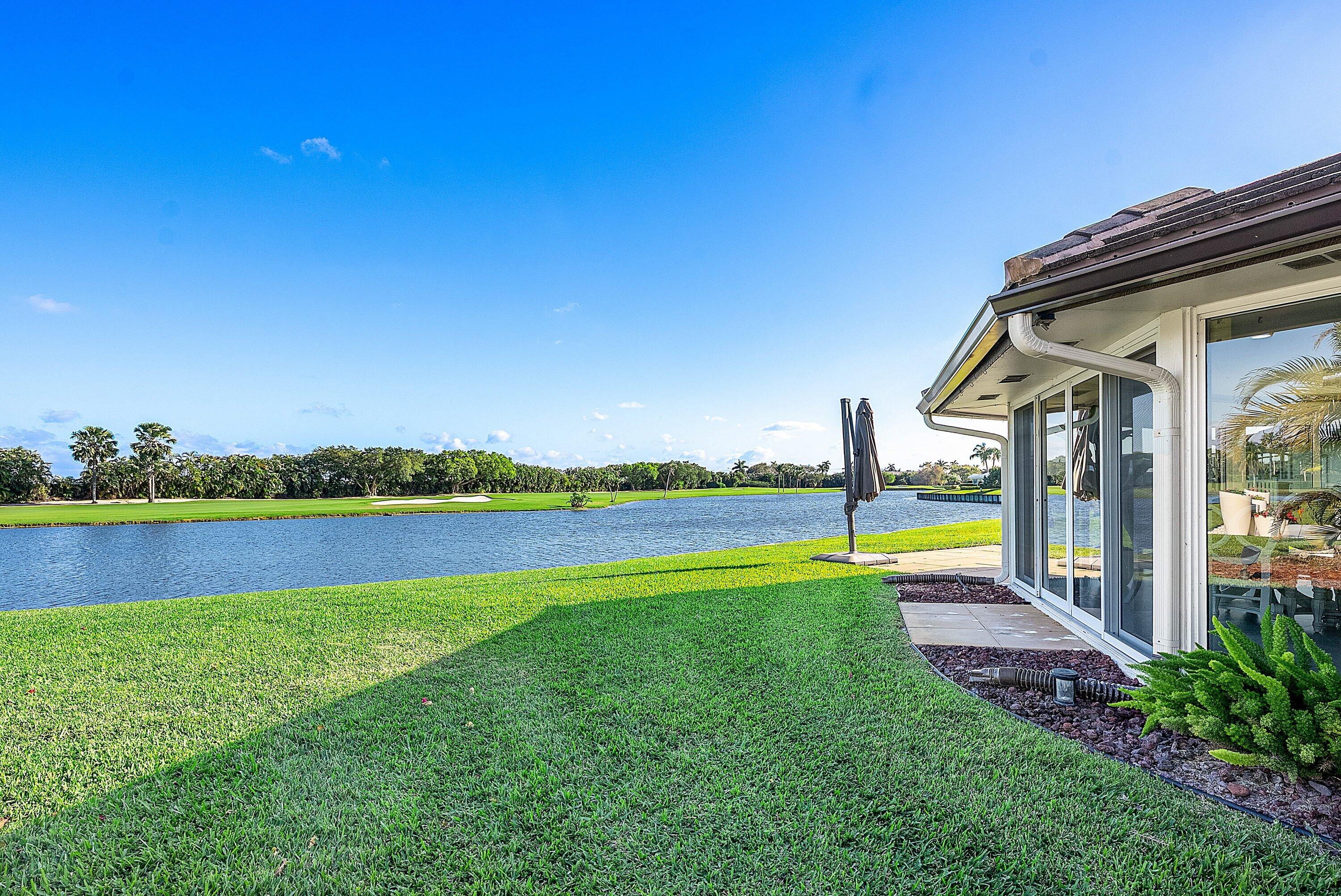 322 Cedar Key Circle Atlantis, FL 33462 - Photo 38 of 55 037-322CedarKeyCircle-Atlantis-FL-33462-