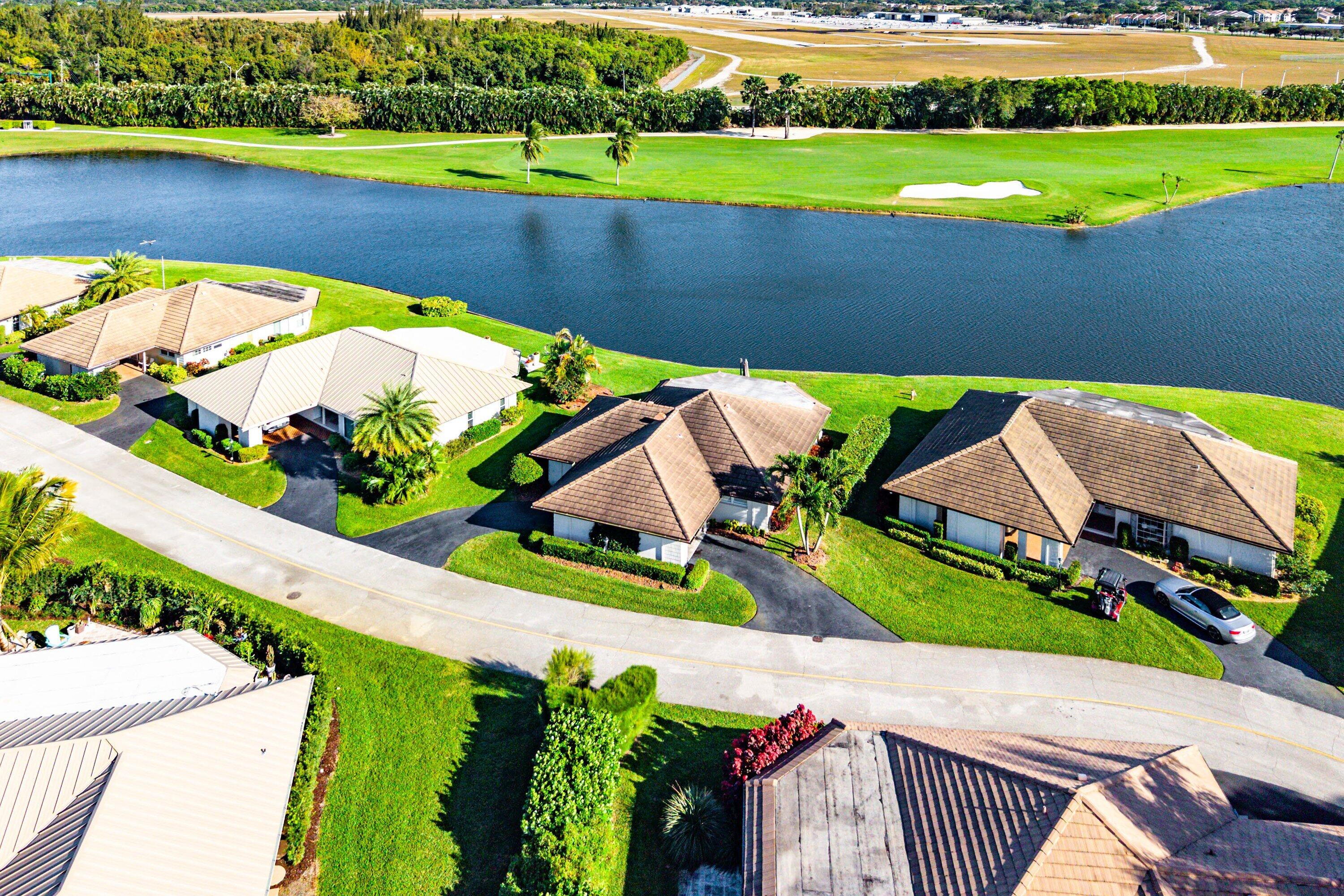 322 Cedar Key Circle Atlantis, FL 33462 - Photo 48 of 55 047-322CedarKeyCircle-Atlantis-FL-33462-