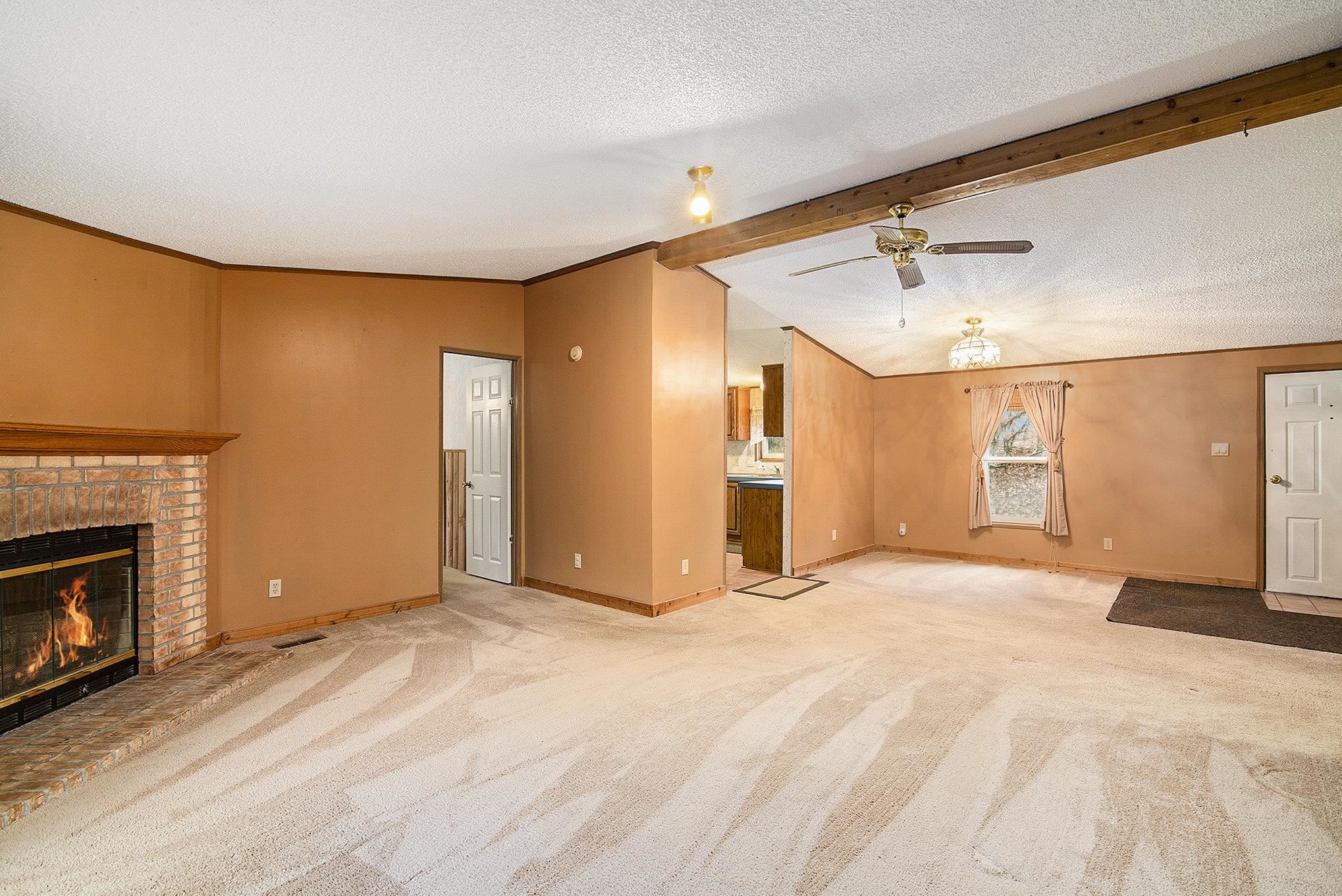359 Highview Road Traverse City, MI 49696 - Photo 8 of 27