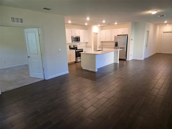 $3,000 | 874 Bent Creek Drive, Fort Pierce, FL 34947