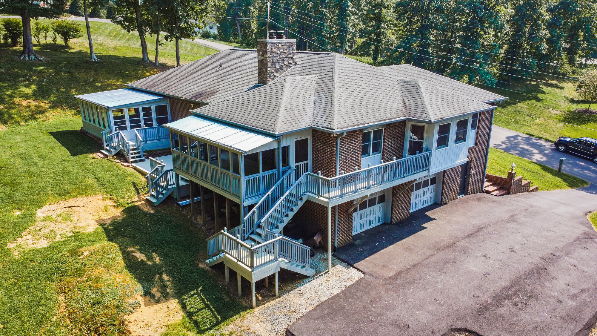21329 Plantation Road Bristol, VA 24202 - Photo 50 of 50 21329PlantationRoadBristolVA-100