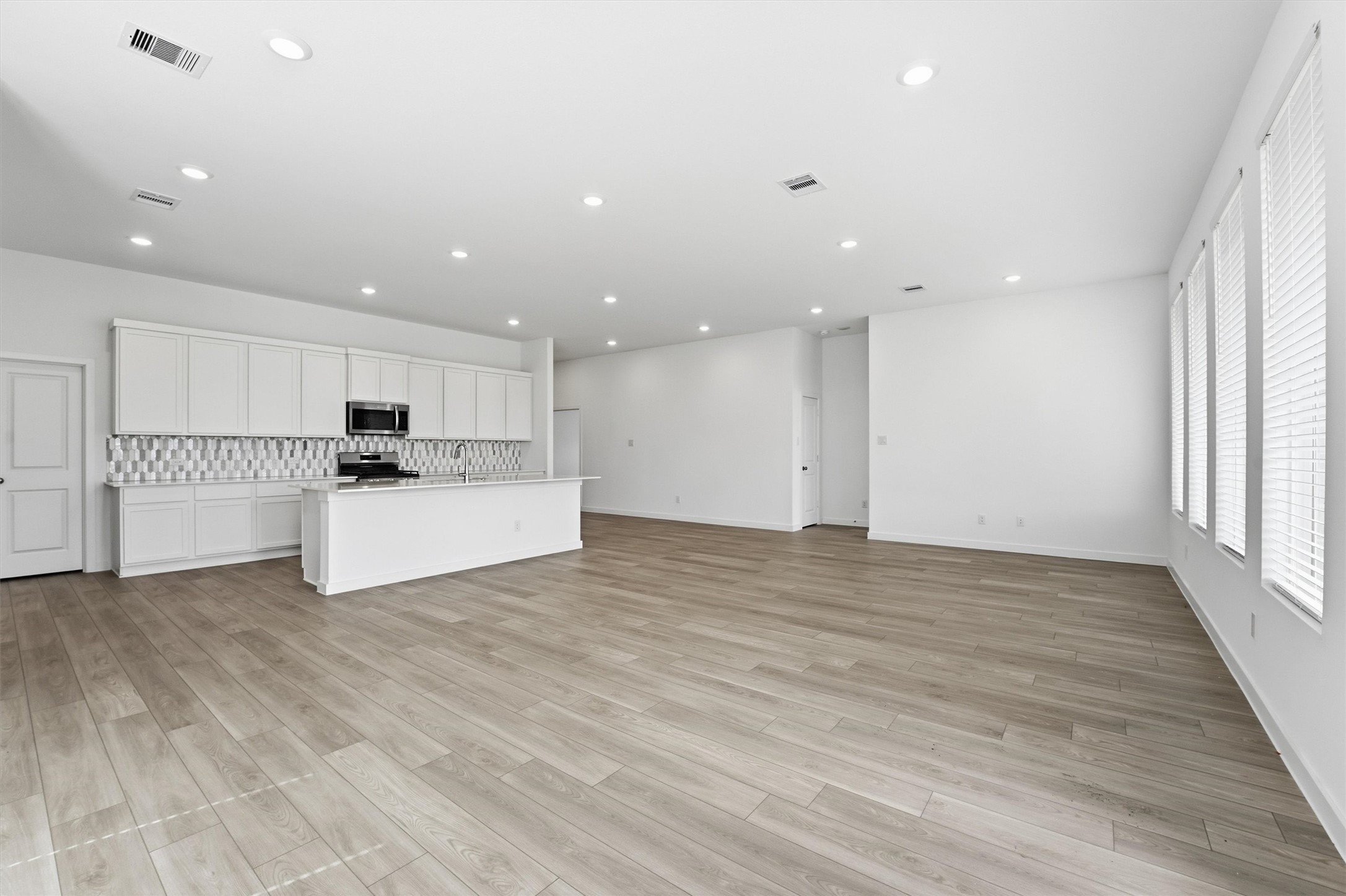 14919 Calluna Heather Lane Conroe, TX 77302 - Photo 11 of 27