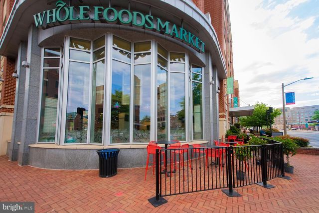 $450,000 | 2050 Jamieson Avenue, Unit 1002, Alexandria, VA 22314