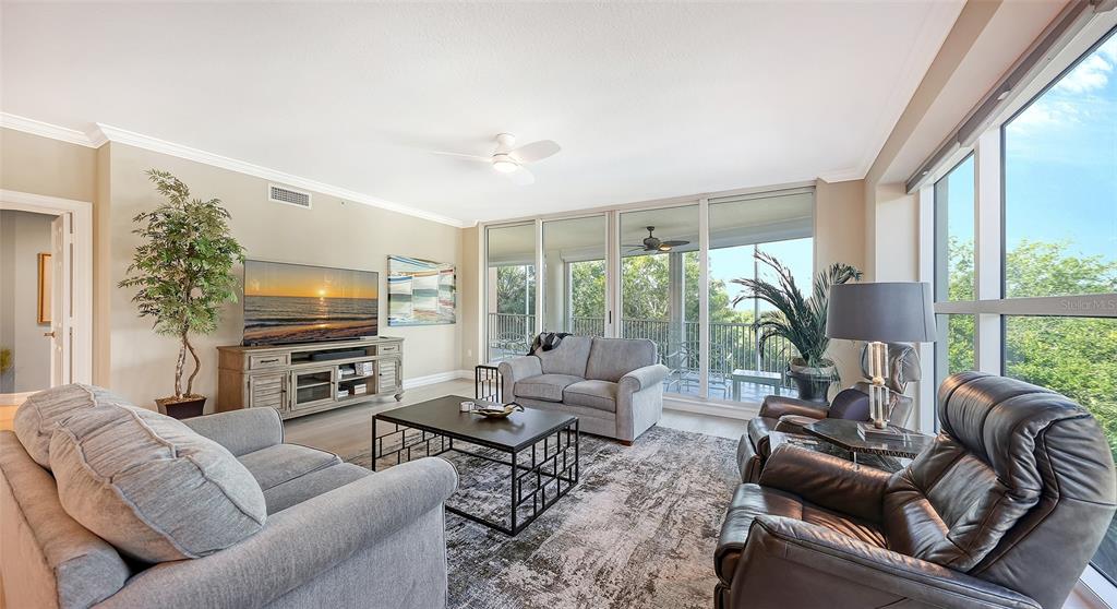 3621 North Point Road, Unit 403 Osprey, FL 34229 - Photo 13 of 100 Gallery Image 13