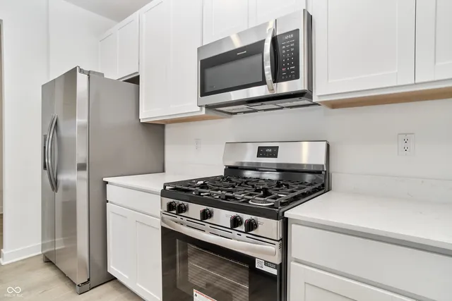 $2,800 | 411 West Michigan Street, Fortville, IN 46040