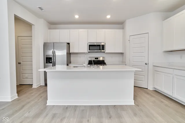 $2,800 | 411 West Michigan Street, Fortville, IN 46040