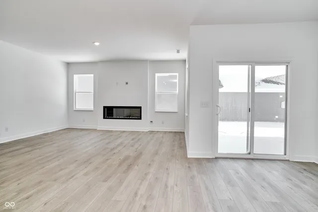 $2,800 | 411 West Michigan Street, Fortville, IN 46040