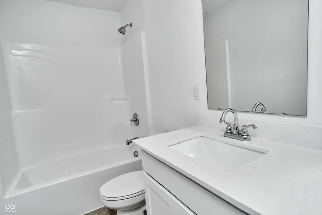 $2,800 | 411 West Michigan Street, Fortville, IN 46040