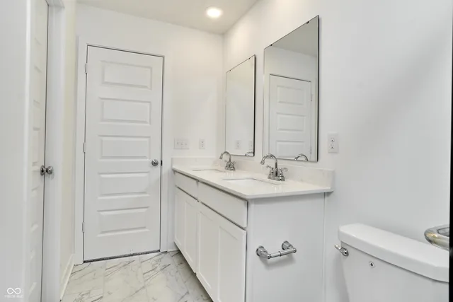 $2,800 | 411 West Michigan Street, Fortville, IN 46040