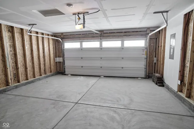 $2,800 | 411 West Michigan Street, Fortville, IN 46040