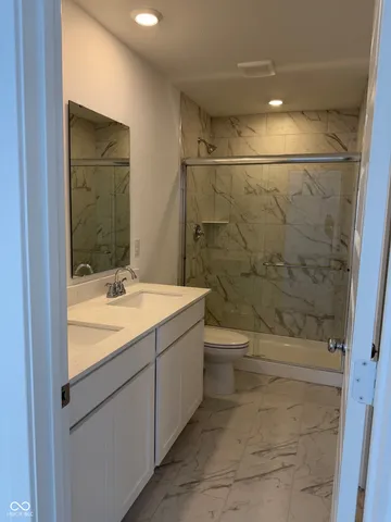 $2,800 | 411 West Michigan Street, Fortville, IN 46040