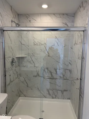 $2,800 | 411 West Michigan Street, Fortville, IN 46040