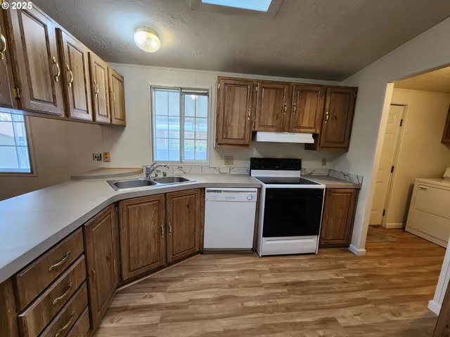 $122,999 | 1500 Gabriela Court Northeast, Salem, OR 97301