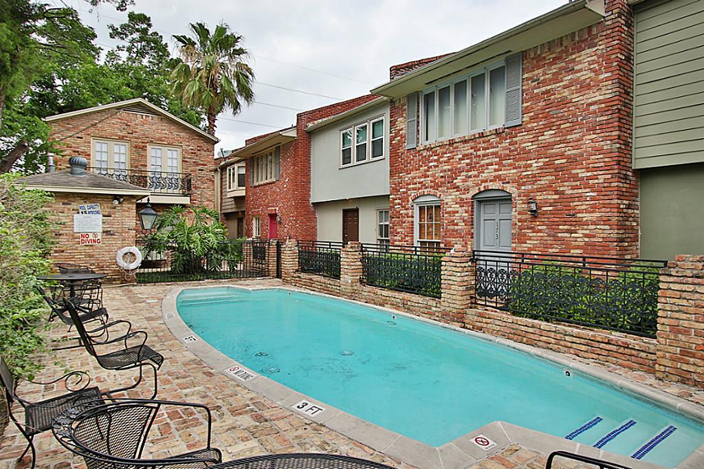 1741 Commonwealth Street Houston, TX 77006 - Photo 1 of 11