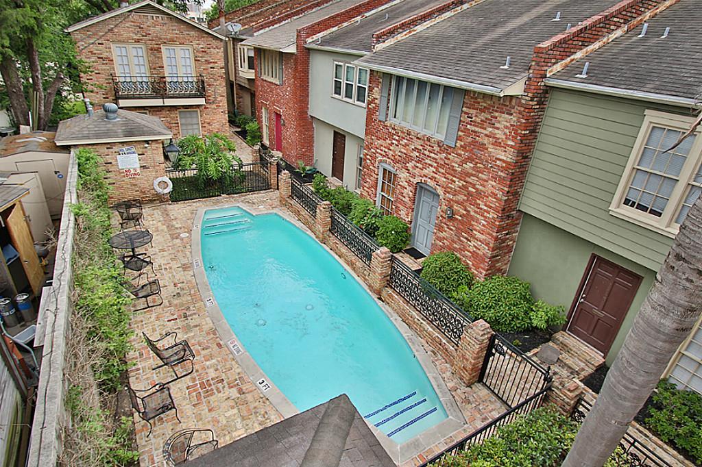 1741 Commonwealth Street Houston, TX 77006 - Photo 11 of 11