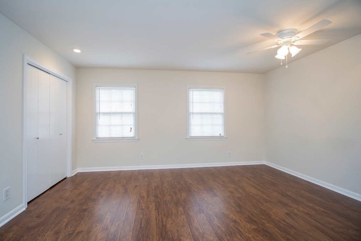 1741 Commonwealth Street Houston, TX 77006 - Photo 7 of 11