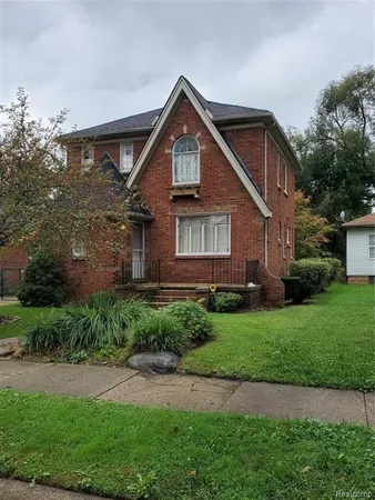 $169,999 | 7501 Mettetal Street, Detroit, MI 48228