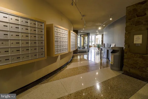 $1,750 | 4242 East W Highway, Unit 417, Bethesda, MD 20814