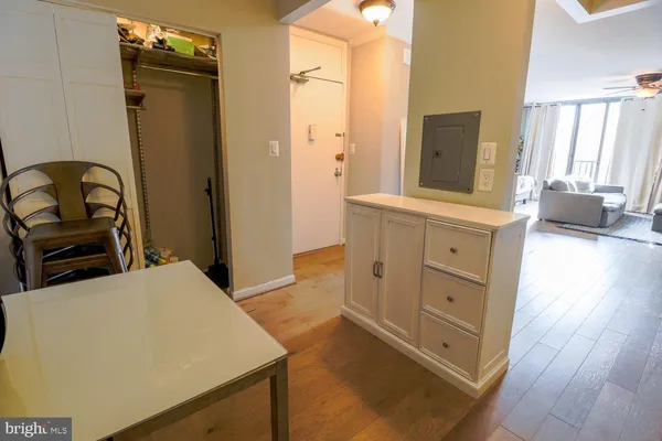 $1,750 | 4242 East W Highway, Unit 417, Bethesda, MD 20814