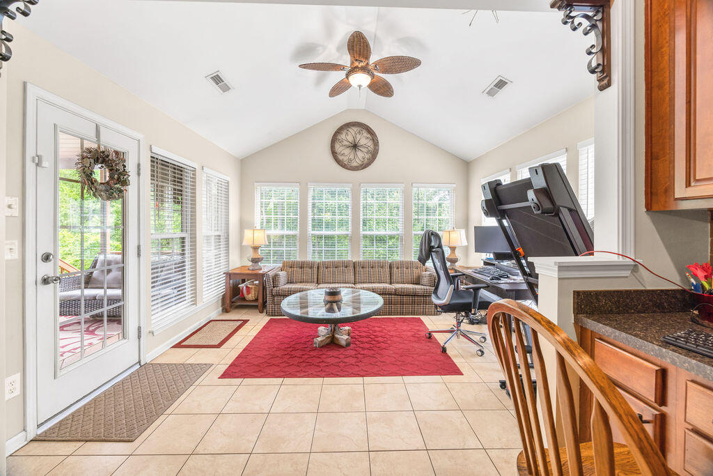 31 Ridgeleigh Way Simpsonville, SC 29681 - Photo 8 of 30 31RidgeleighWay-15