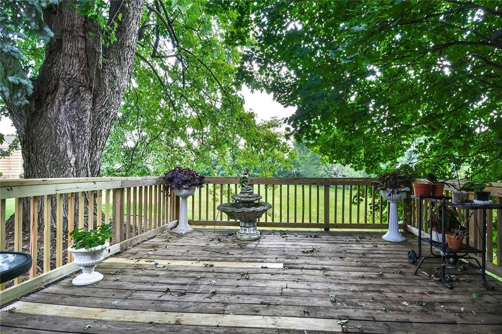 91 Ewing Road McKees Rocks, PA 15136 - Photo 21 of 25
