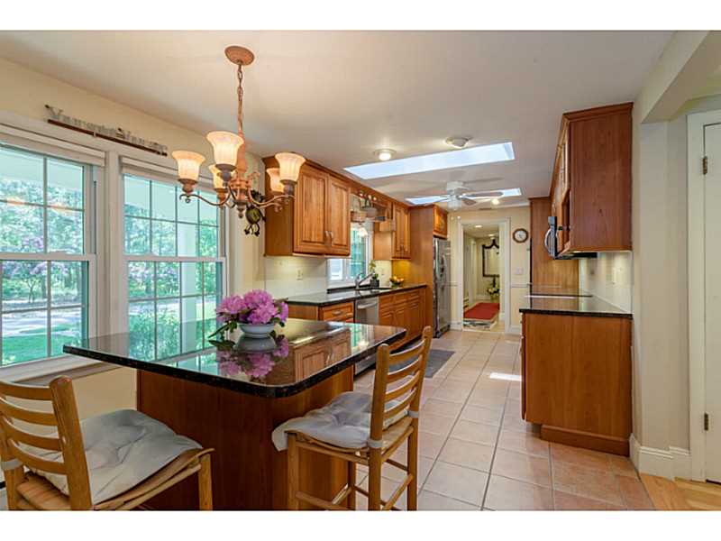 21 Pojac Point Road North Kingstown, RI 02852 - Photo 8 of 25 Kitchen.