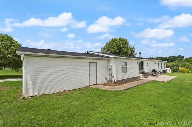 $224,800 | 1414 Deer Ridge Way Northeast, New Salisbury, IN 47161
