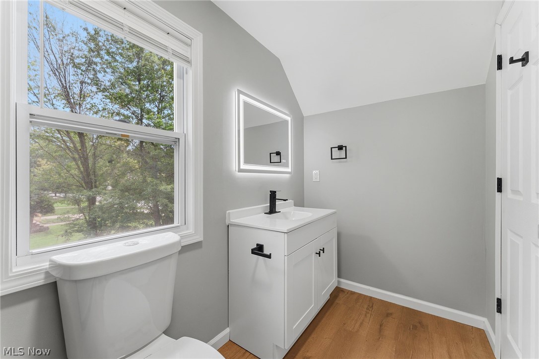 1004 Woodview Road Cleveland Heights, OH 44121 - Photo 22 of 28 Gallery Image 22