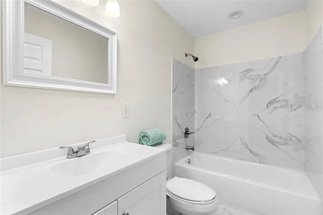 $3,995 | 40026 County Road 452, Leesburg, FL 34788