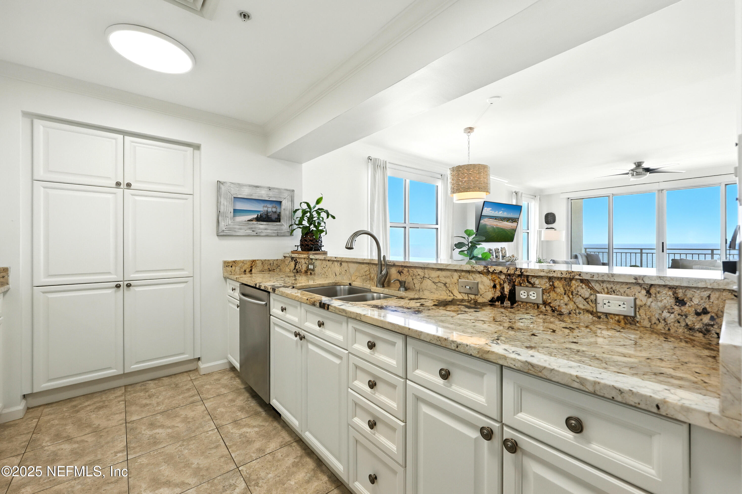 1415 1st Street North, Unit 801 Jacksonville Beach, FL 32250 - Photo 10 of 74 The Real Estateographers_015