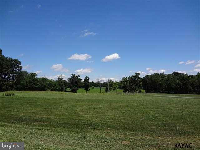 85 Schwartz Road Gettysburg, PA 17325 - Photo 6 of 34